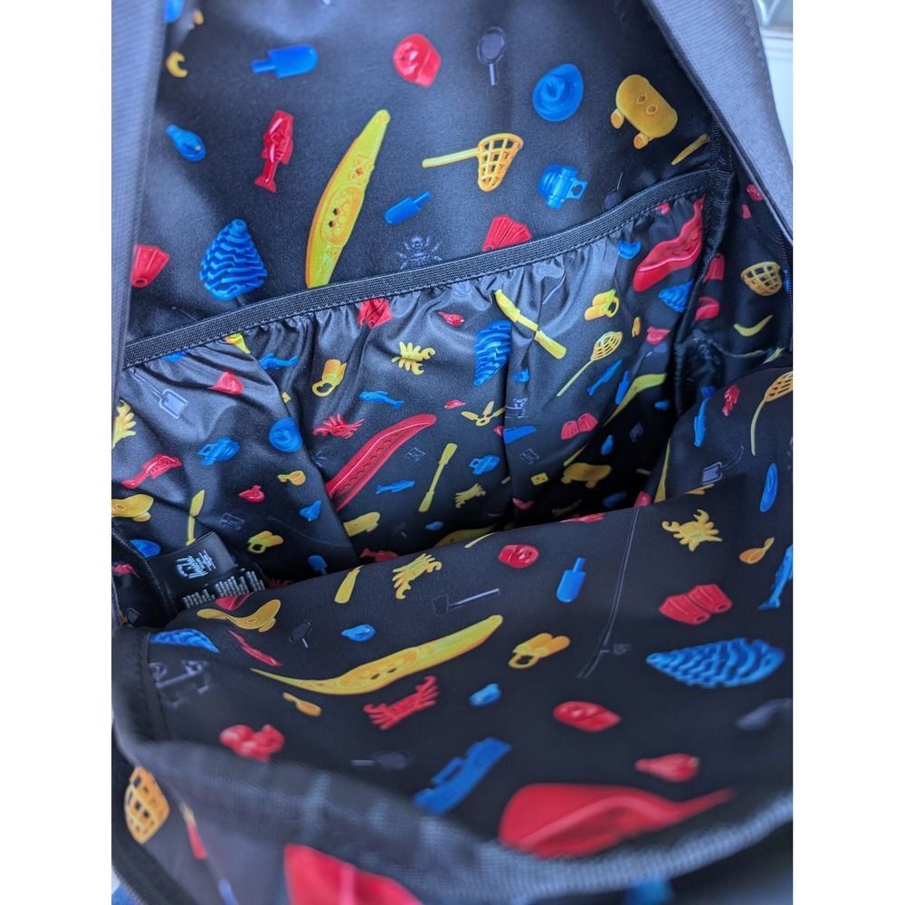NWT Herschel Supply Co LEGO Classic XL Backpack Black Scavenger Hunt Bricks - Picture 11 of 14